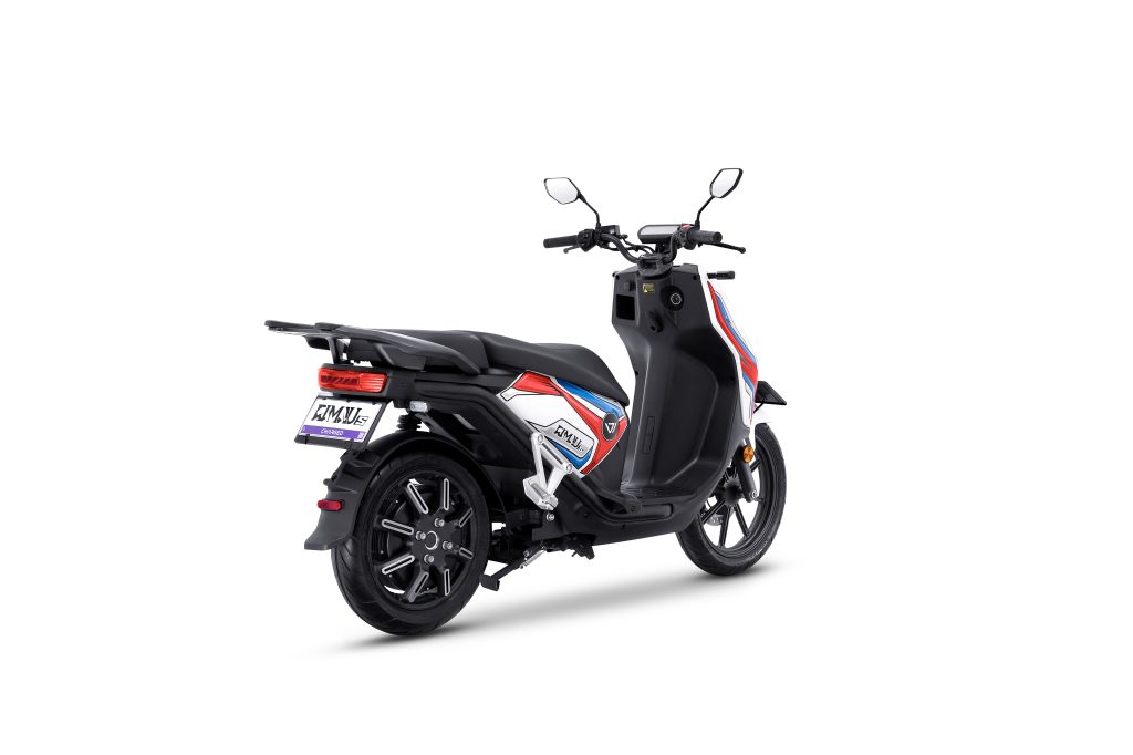 SERONG KANAN BELAKANG_Putih_Progress_B